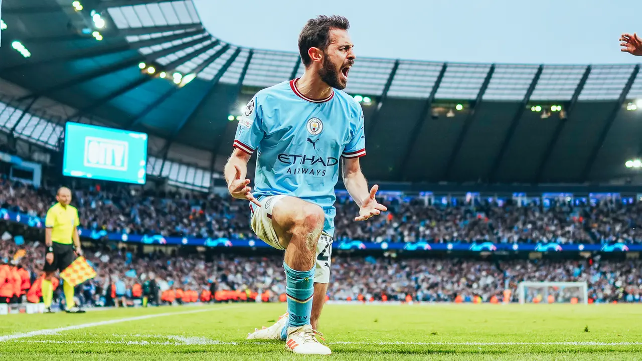 هل كان العرض الأعظم في تاريخنا مجرد حدث عابر أم محطة فارقة؟